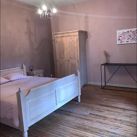 Au P'tit Bonheur D'auge Maison Nyaraló Augé